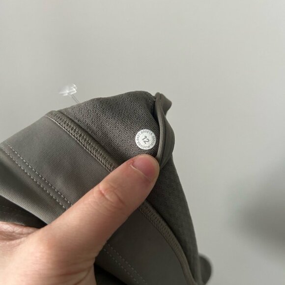 Lululemon Energy Longline Bra - Picture 4 of 4